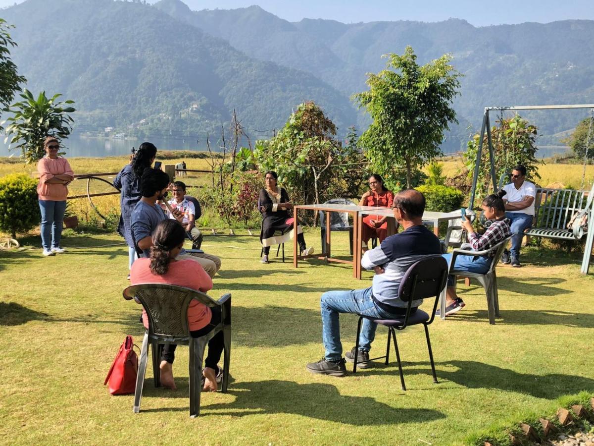 Hotel Waterside Pokhara Exterior photo